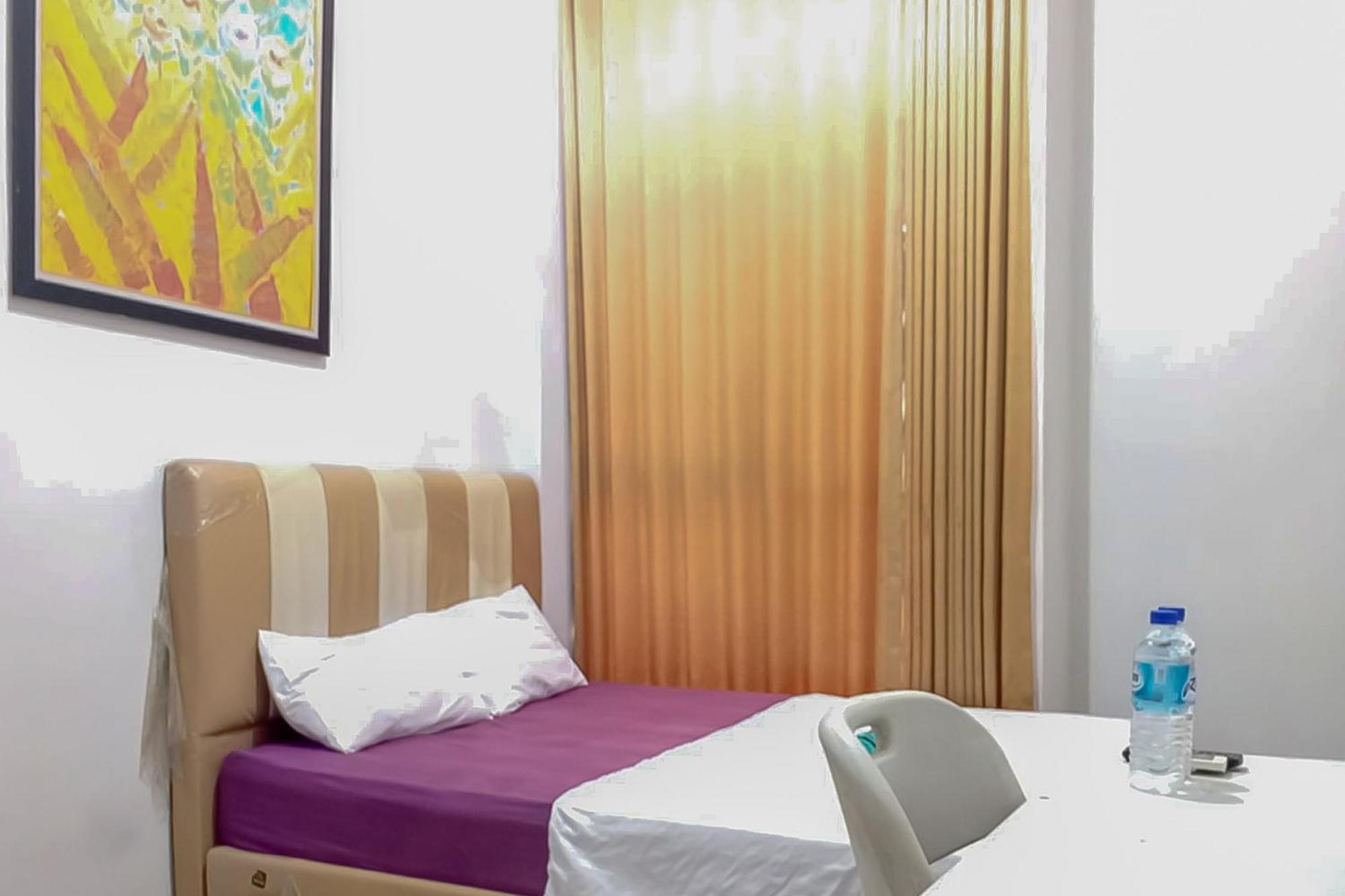 Waringin Guest House Tegal Mitra Reddoorz Екстериор снимка